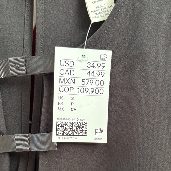 Bow-Detail Dress - Picture 3 of 3